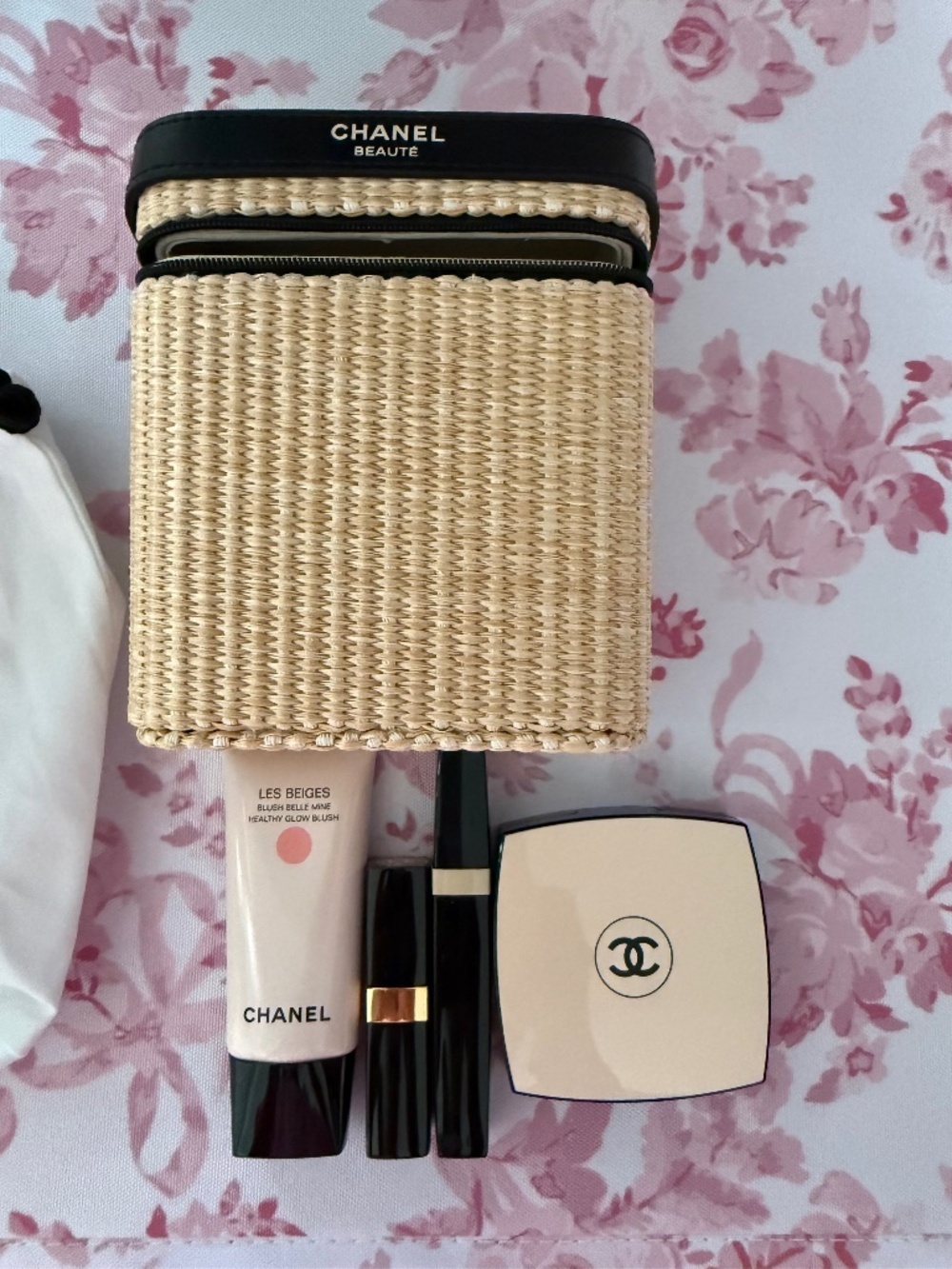 Chanel LesBeige wicker set